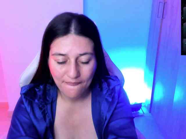 Saskyaajohnson webcam