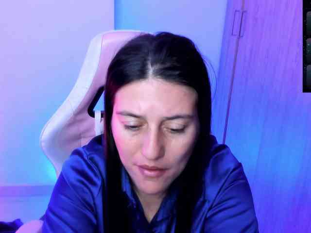 Saskyaajohnson webcam