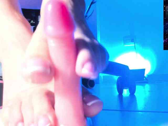Saskyaajohnson webcam