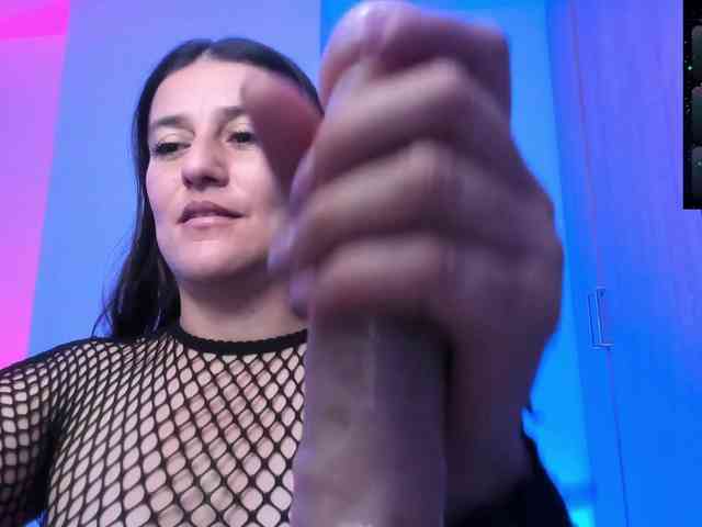 Saskyaajohnson webcam