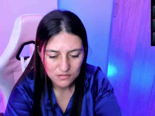 Saskyaajohnson webcam