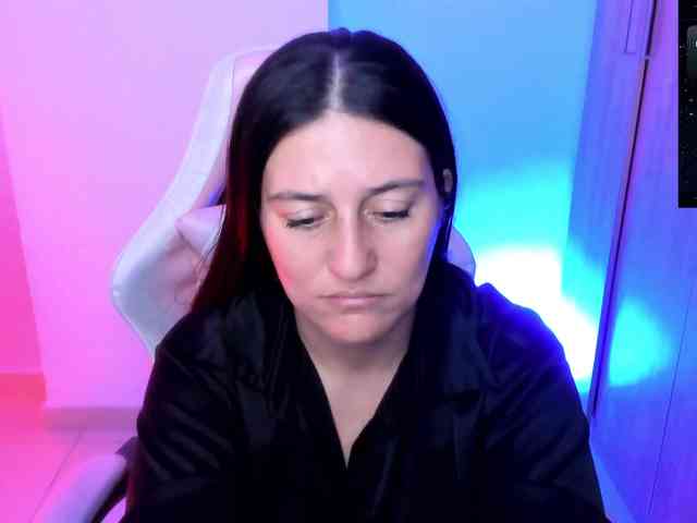 Saskyaajohnson webcam