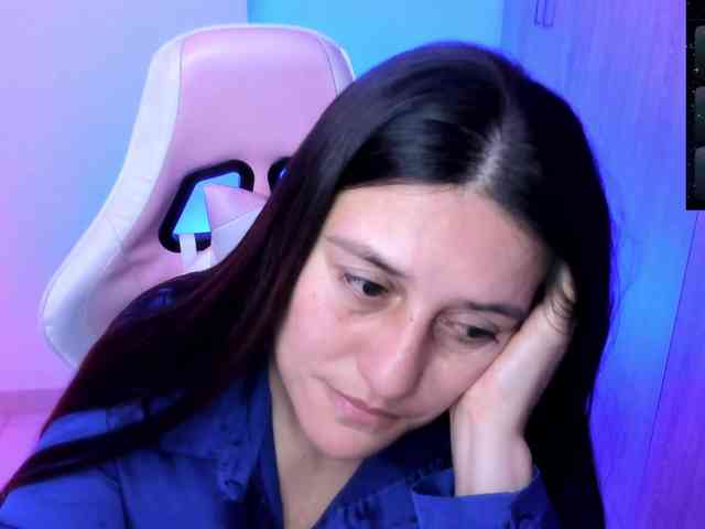 Saskyaajohnson webcam