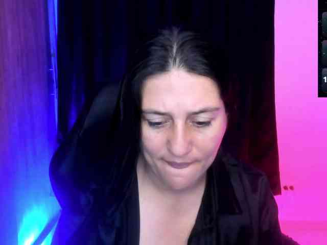 Saskyaajohnson webcam