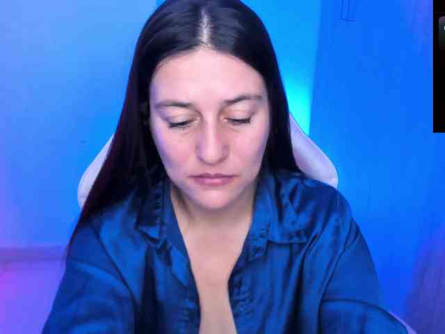 Saskyaajohnson webcam