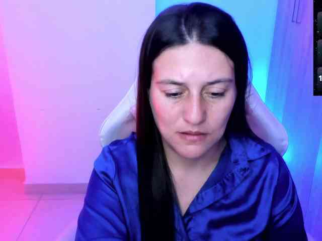 Saskyaajohnson webcam