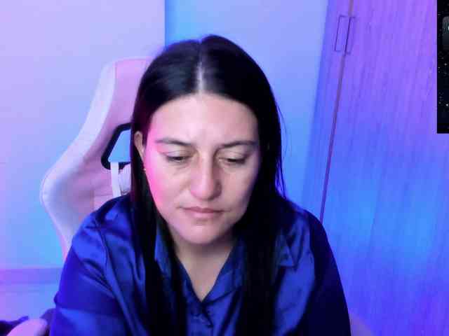 Saskyaajohnson webcam