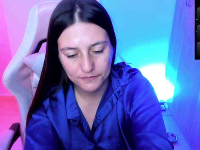 Saskyaajohnson webcam
