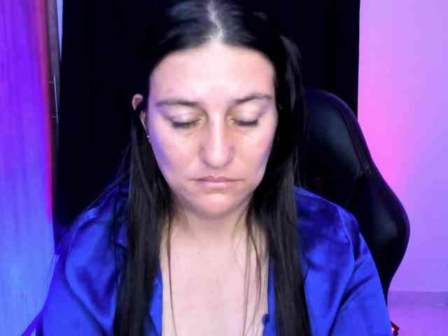 Saskyaajohnson webcam