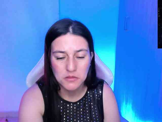 Saskyaajohnson webcam