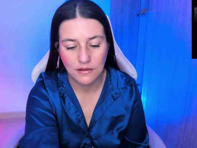 Saskyaajohnson webcam