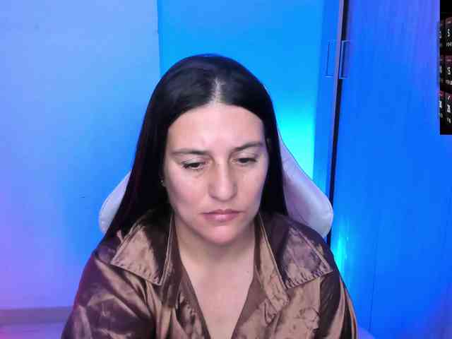 Saskyaajohnson webcam