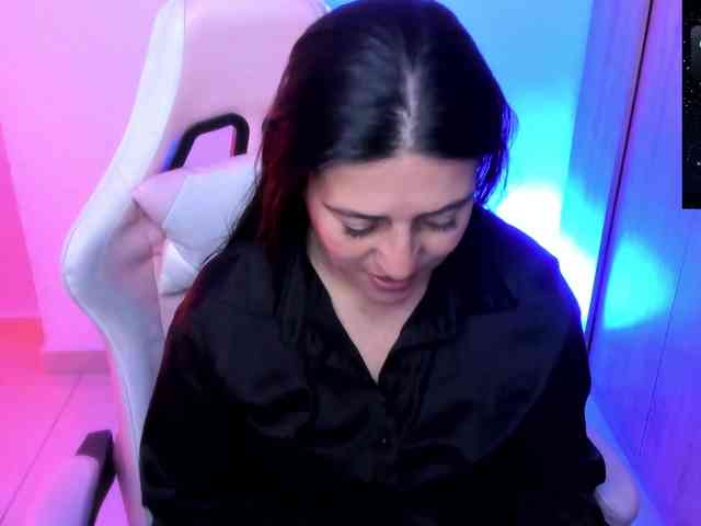 Saskyaajohnson webcam