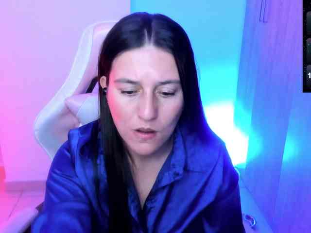 Saskyaajohnson webcam