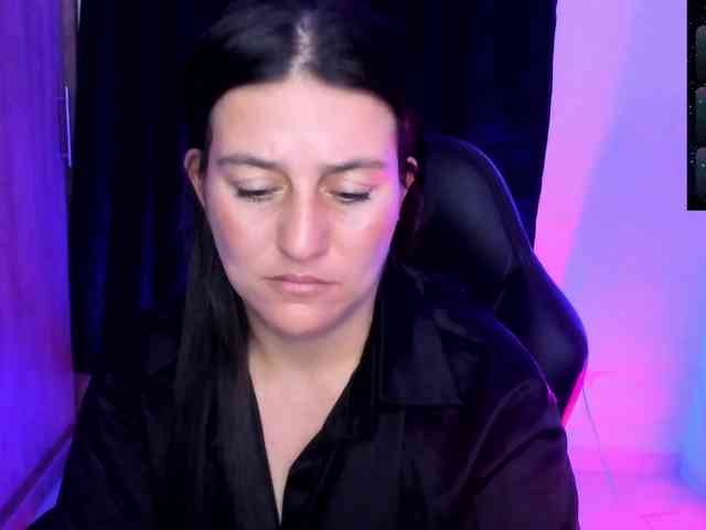 Saskyaajohnson webcam