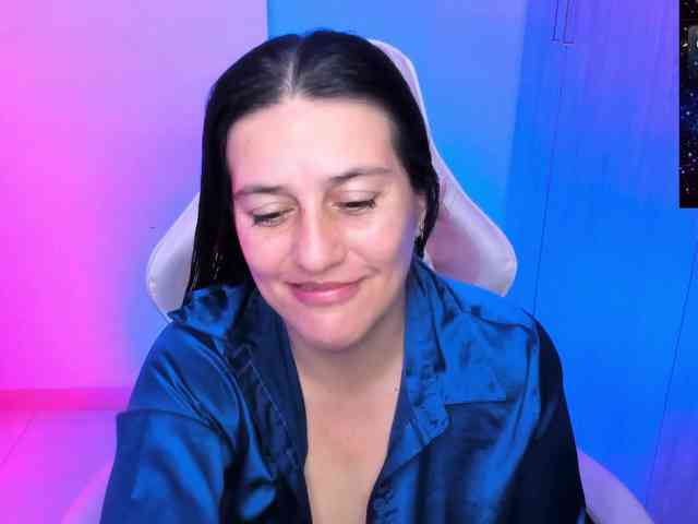 Saskyaajohnson webcam