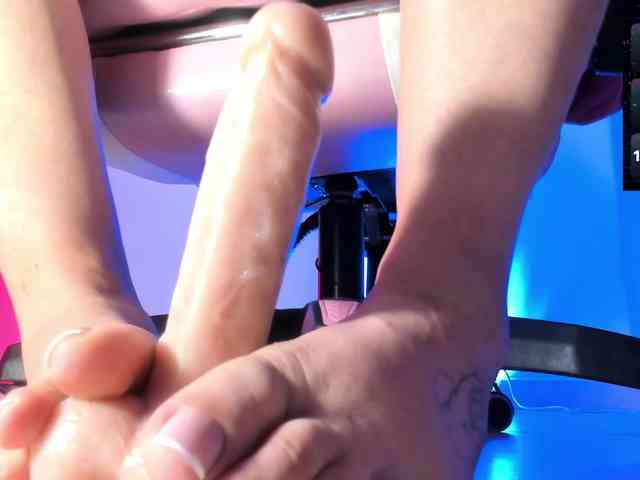 Saskyaajohnson webcam