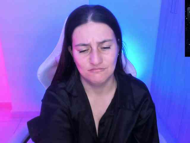 Saskyaajohnson webcam