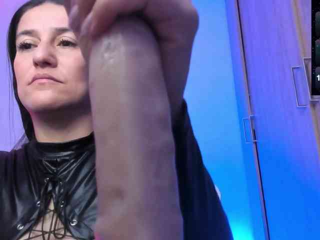 Saskyaajohnson webcam