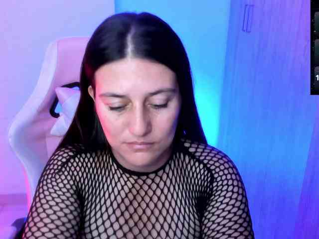 Saskyaajohnson webcam