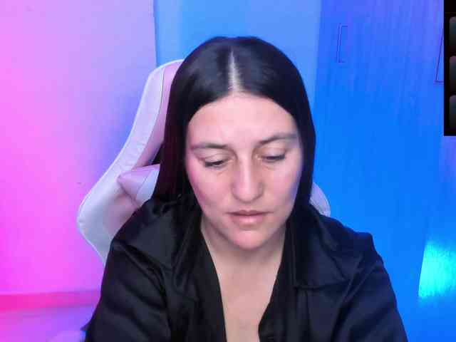 Saskyaajohnson webcam