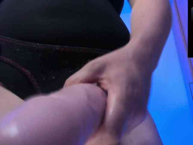 Saskyaajohnson webcam