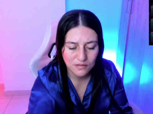 Saskyaajohnson webcam