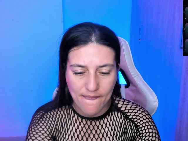 Saskyaajohnson Saskyaajohnson