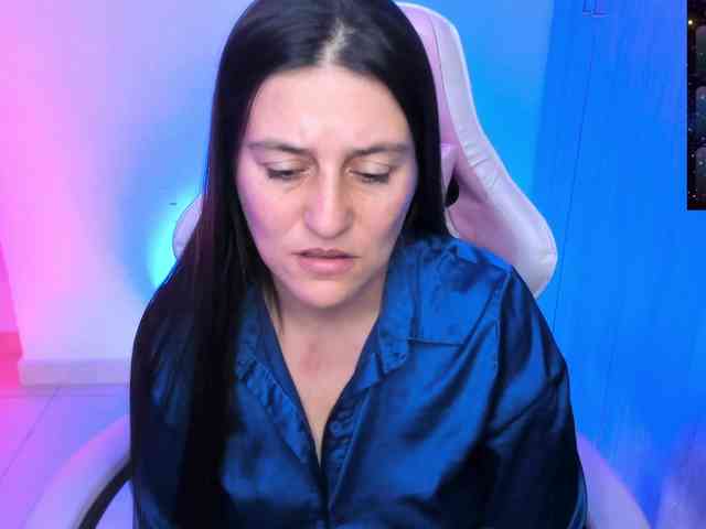 Saskyaajohnson webcam