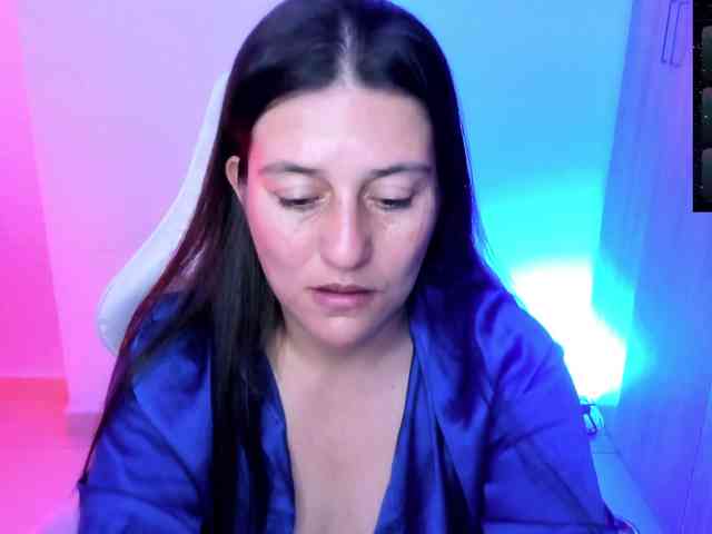 Saskyaajohnson webcam