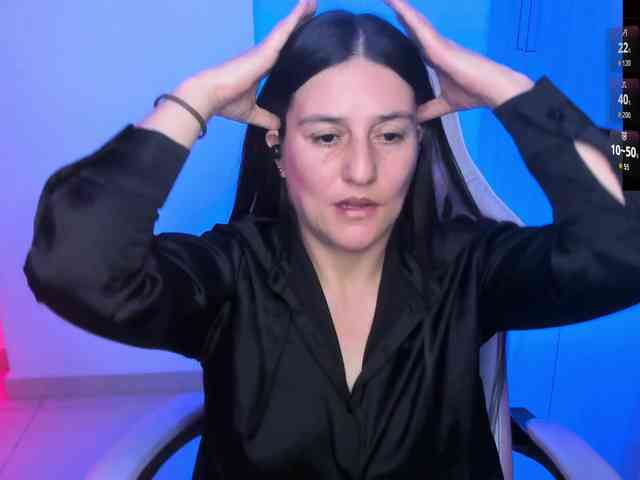 Saskyaajohnson webcam