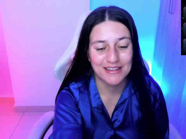 Saskyaajohnson webcam