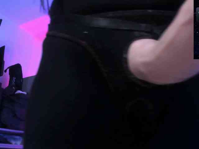 Saskyaajohnson webcam
