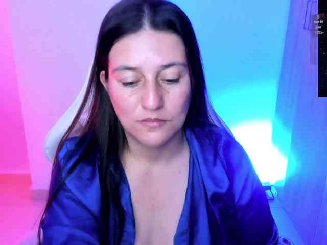 Saskyaajohnson webcam