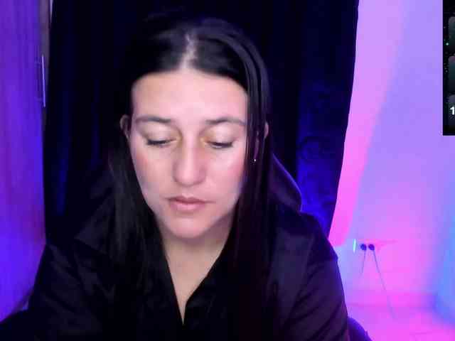 Saskyaajohnson webcam