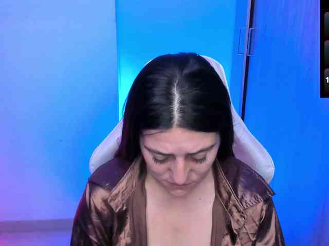 Saskyaajohnson webcam