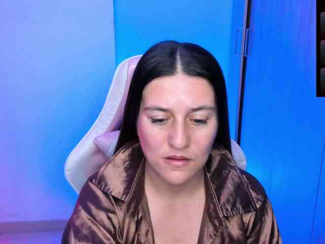 Saskyaajohnson webcam