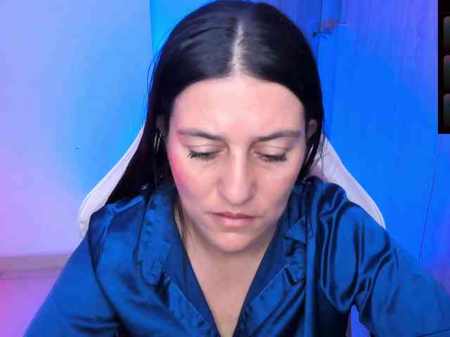 Saskyaajohnson webcam