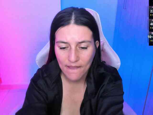 Saskyaajohnson webcam