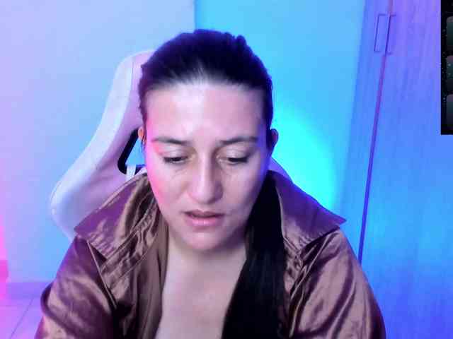 Saskyaajohnson webcam