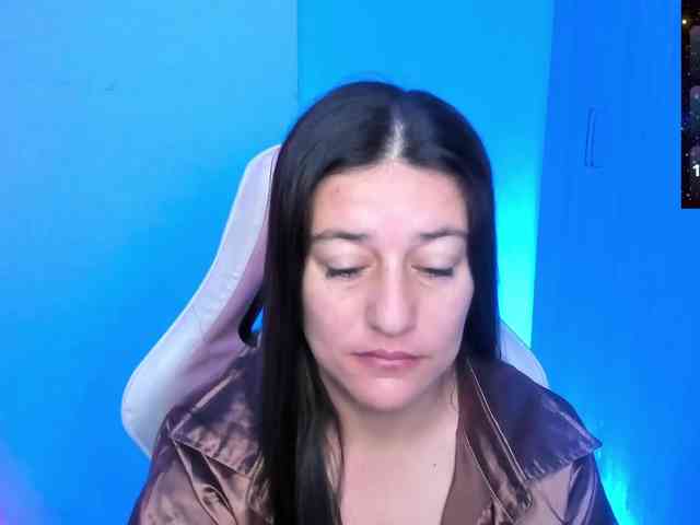 Saskyaajohnson webcam