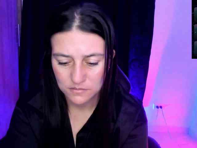 Saskyaajohnson webcam