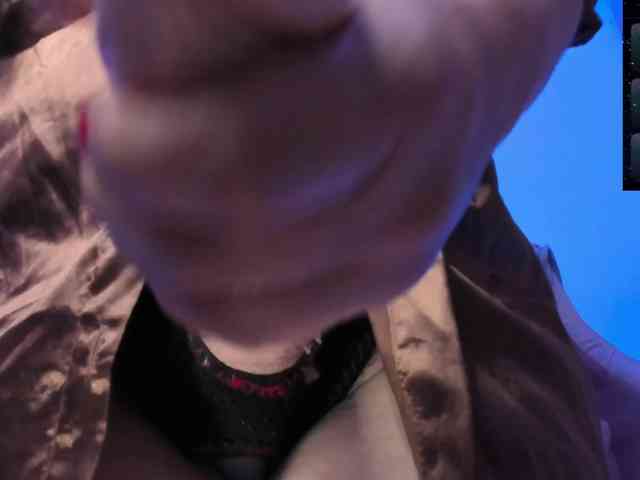 Saskyaajohnson webcam