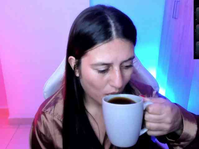 Saskyaajohnson webcam
