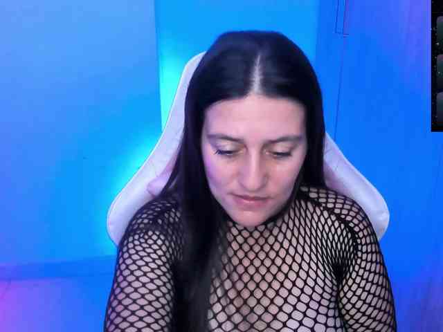 Saskyaajohnson webcam