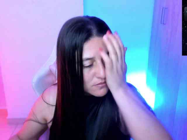 Saskyaajohnson webcam