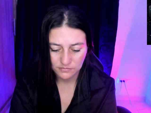 Saskyaajohnson webcam