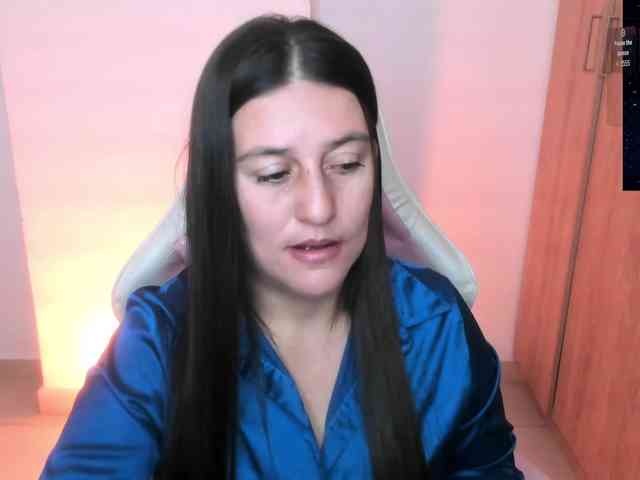 Saskyaajohnson webcam