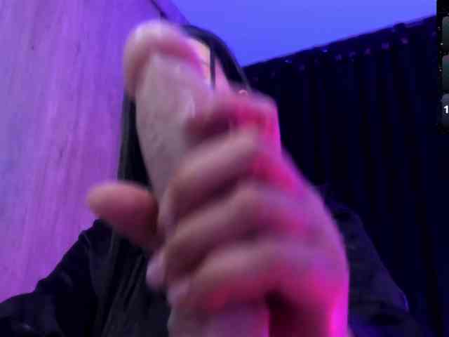 Saskyaajohnson webcam