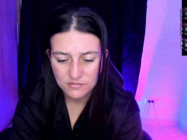 Saskyaajohnson webcam